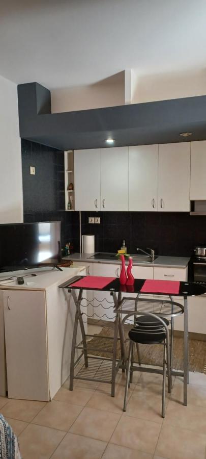 Quiet Studio Near To The Airport 1 伊拉克利翁 外观 照片