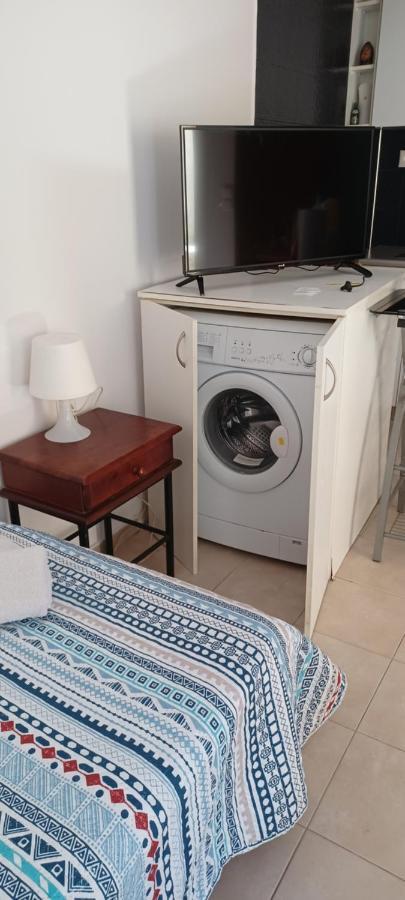 Quiet Studio Near To The Airport 1 伊拉克利翁 外观 照片